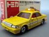絶版トミカ赤箱(中国製・外国製)28-6 トヨタ クラウン(道路公団パトロールカー)